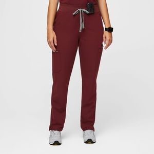 Figs High Waisted Yola Skinny Scrub Pants™
